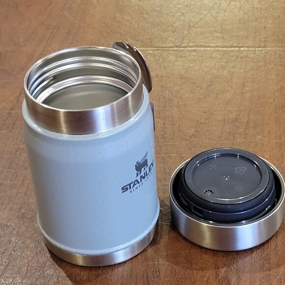 Stanley Classic Legendary Food Jar Vacuum Insulated BPA-Free w/ Spork 14oz New - Picture 3 of 12